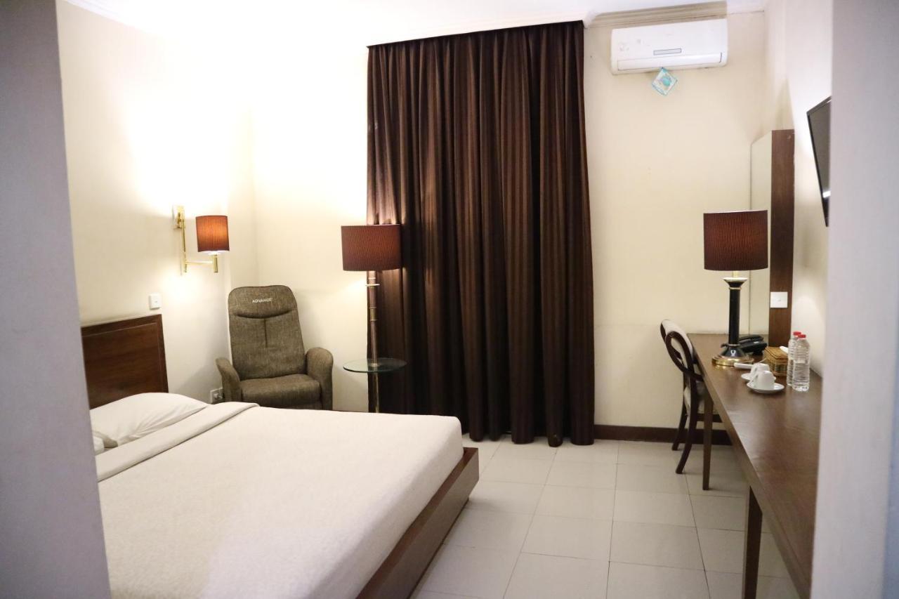 Excellent Seven Boutique Hotel Bandung Esterno foto